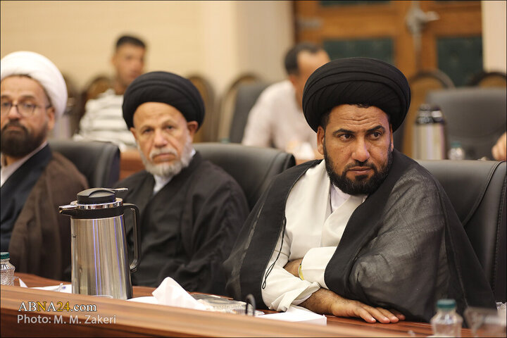 Photos: Group of scholars from Najaf Seminary meet with Secretary General of AhlulBayt World Assembly