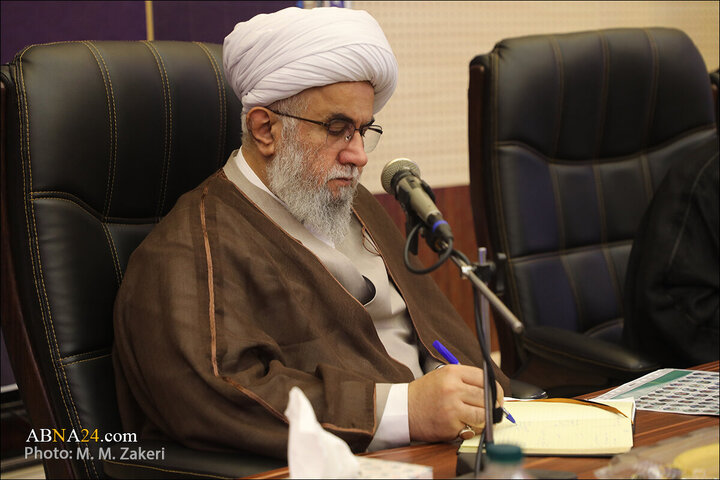 Photos: Group of scholars from Najaf Seminary meet with Secretary General of AhlulBayt World Assembly