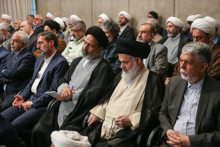 Photos: Supreme Leader receives Iran's Hajj officials & organizers