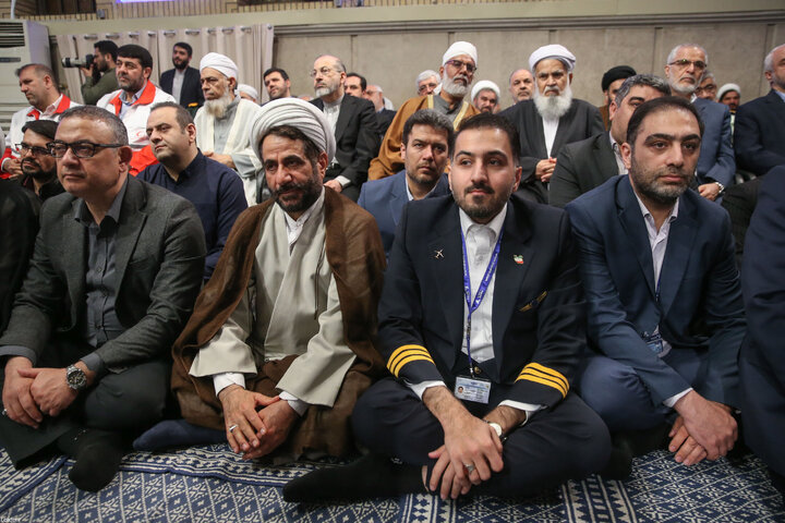 Photos: Supreme Leader receives Iran's Hajj officials & organizers