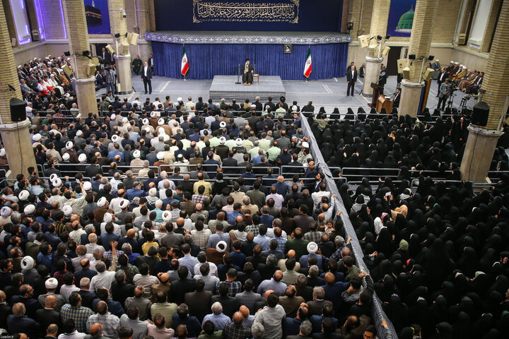 Photos: Supreme Leader receives Iran's Hajj officials & organizers