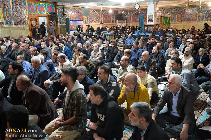 گزارش تصویری | جشن دهه کرامت با سخنرانی حجت الاسلام عالی
