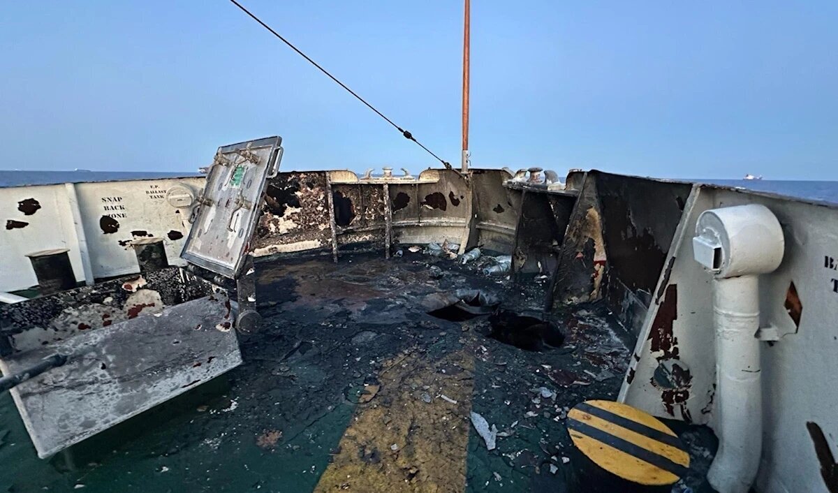 Hizbullah faşist İsrail rejiminin “Ümümdünya Vicdanı” gəmisinə hücumunu məhkum etdi Hizbullah faşist İsrail rejiminin “Ümümdünya Vicdanı” gəmisinə hücumunu məhkum etdi