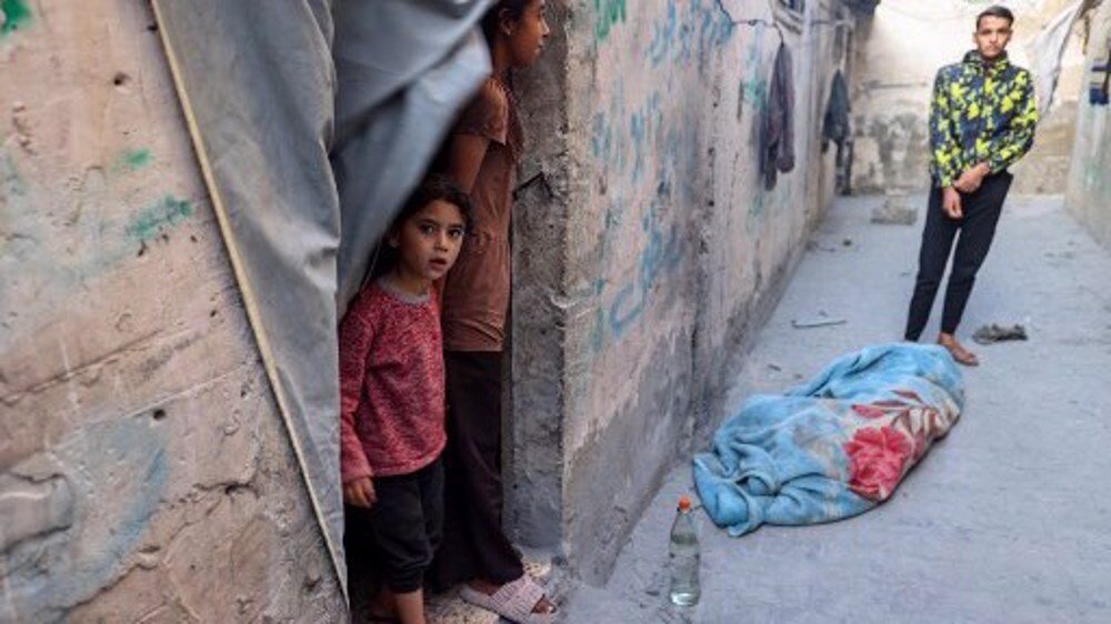 Death toll rises as Israeli attacks continue in Gaza, worsening humanitarian crisis