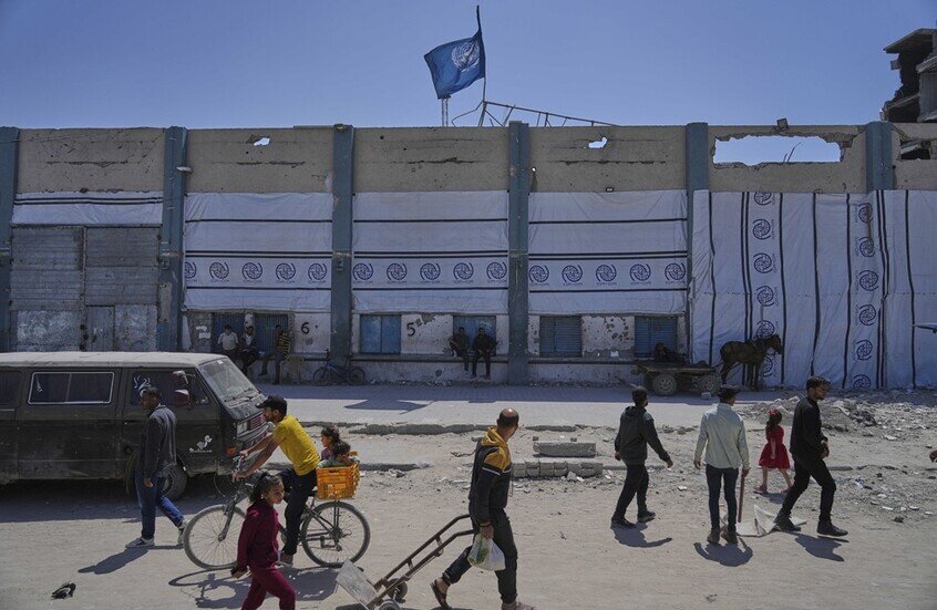 "حماس" تدين الموقف الأمريكي الداعم لقرار إسرائيل حظر عمل وكالة الأونروا