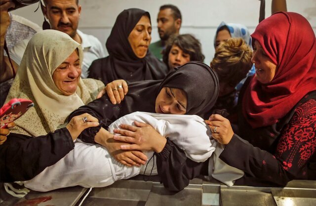 A story of women's resilience amid ruins: Gaza, a scene of tears, blood, and hope