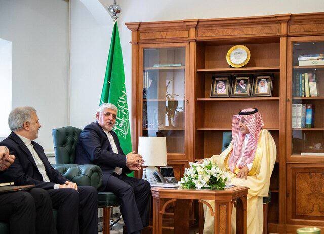 Iran, Saudi Arabia hold talks on Syria, denounce Israeli military actions