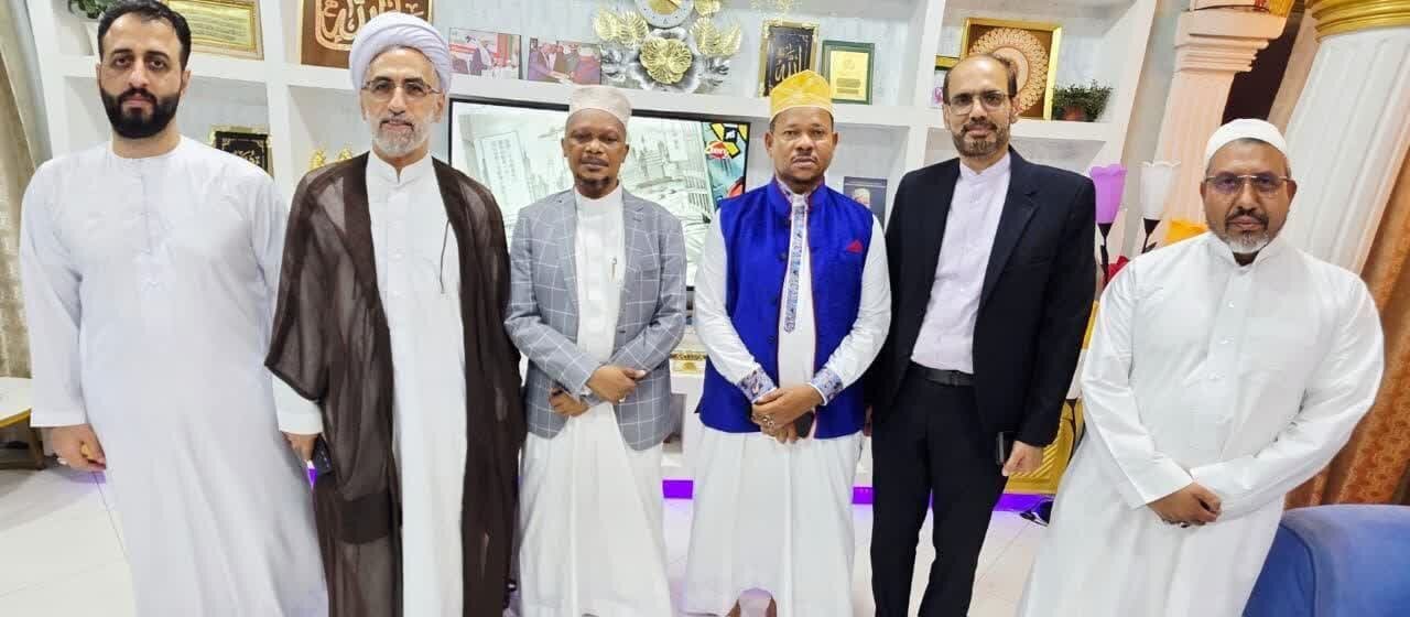 Dîtina nûnera Al-Mustafa bi Mufti ya Tanzaniya re.