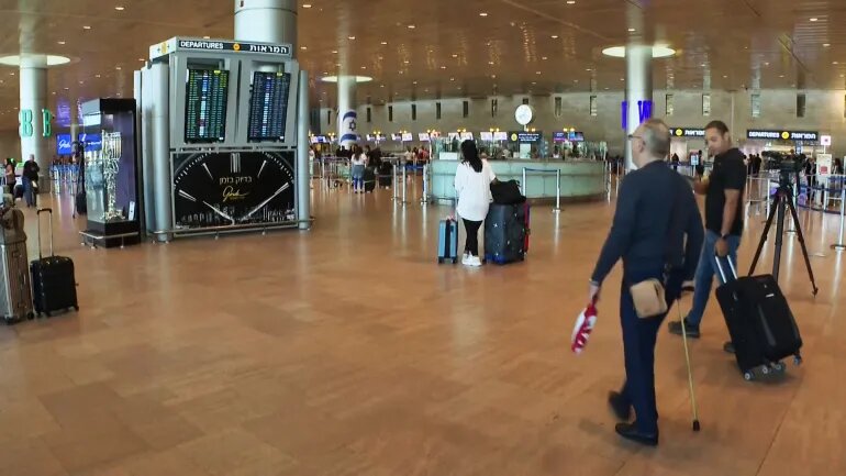 بحران بیسابقه در صنعت هوانوردی و گردشگری اسرائیل در پی حمله موشکی نیروهای مسلح یمن