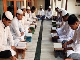 500 मदरसों पर फिर चलेगा बुलडोज़र, भारत नेपाल सीमा पर मौजूद मदरसे निशाने पर