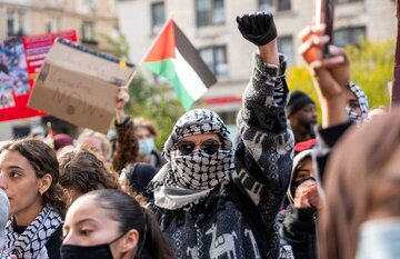 تصویری خبر | "مشہد: آستانِ قدس رضوی میںدسترخوان کی باوقار تقریب"