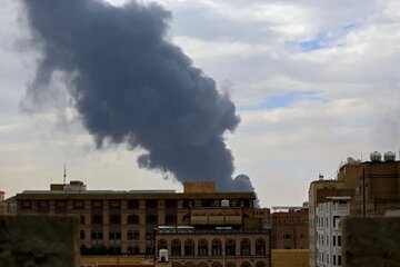 اسرائیل فرودگاه بین‌المللی صنعا را هدف قرار داد