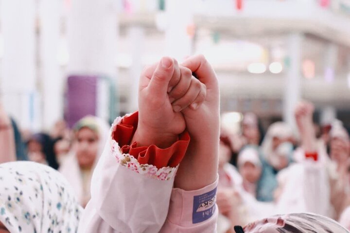Photos: Special ceremony of Hazrat Masoumeh birth anniversary and Friday prayer for girls held in Zanjan