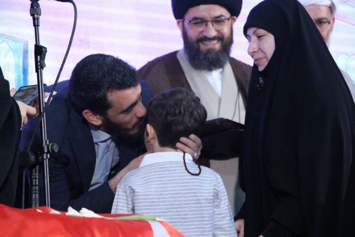 Photos: Special ceremony of Hazrat Masoumeh birth anniversary and Friday prayer for girls held in Zanjan