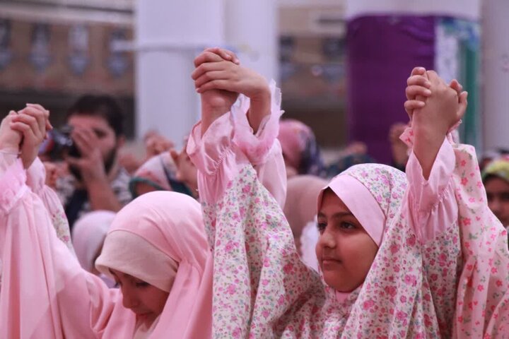 Photos: Special ceremony of Hazrat Masoumeh birth anniversary and Friday prayer for girls held in Zanjan
