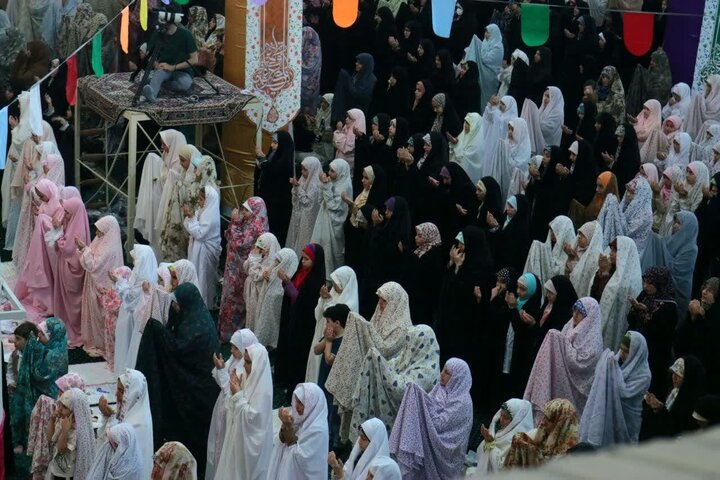 Photos: Special ceremony of Hazrat Masoumeh birth anniversary and Friday prayer for girls held in Zanjan