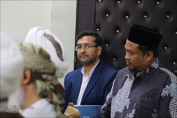 Raporê Wêne: Civînê Endamên Rêveberiya "Wîkî Şîa" bi Nûnerê Ayetullah Sîstanî li Îranê