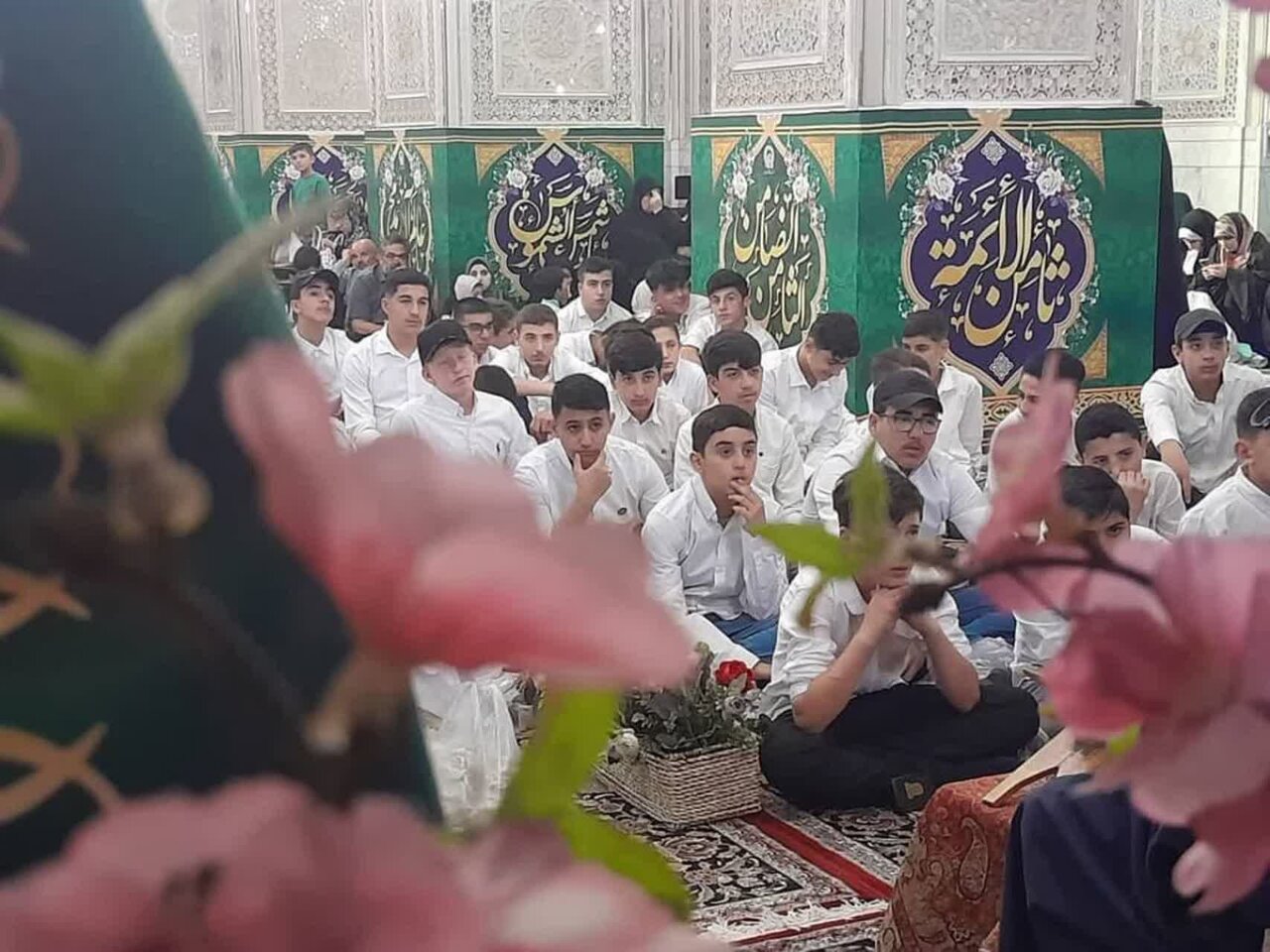 برگزاری نخستین جشن تکلیف نوجوانان تازهمکلف سوری در حرم مطهر امام رضا(ع) + تصاویر