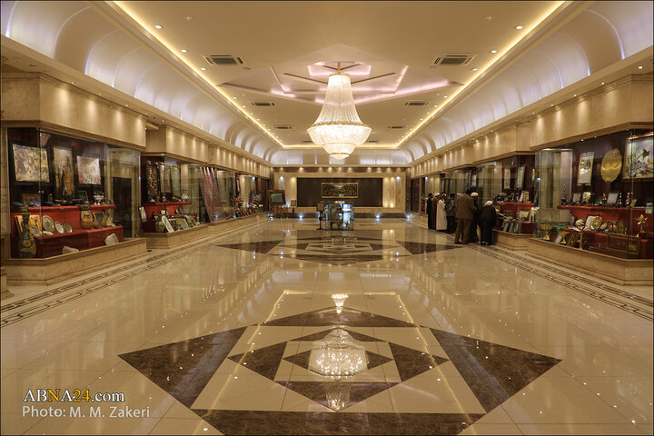 بازدید مدیران و محققان دانشنامه «ویکی شیعه» از موزه امام علی(ع)