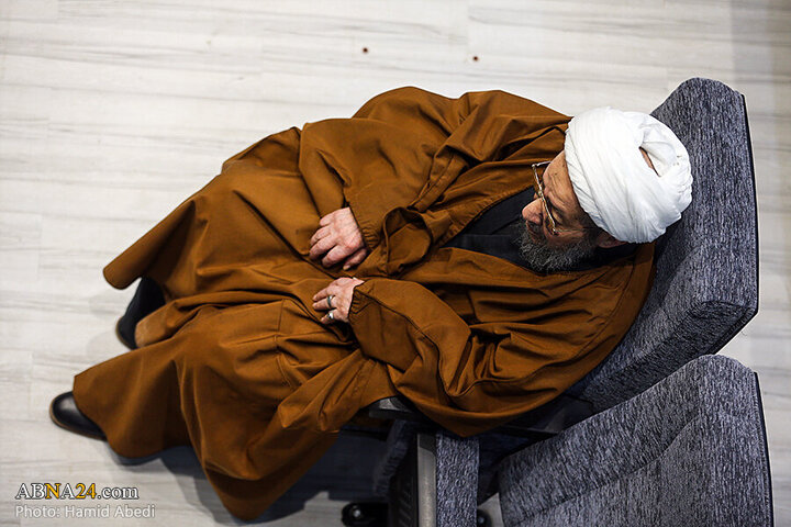 QOM