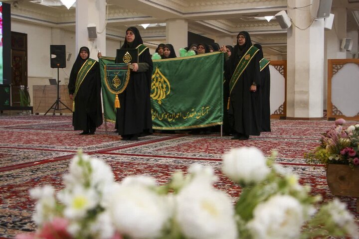 تصاویر| آیین توزیع 20 سری جهیزیه به نوعروسان در حرم مطهر شاهچراغ(ع)