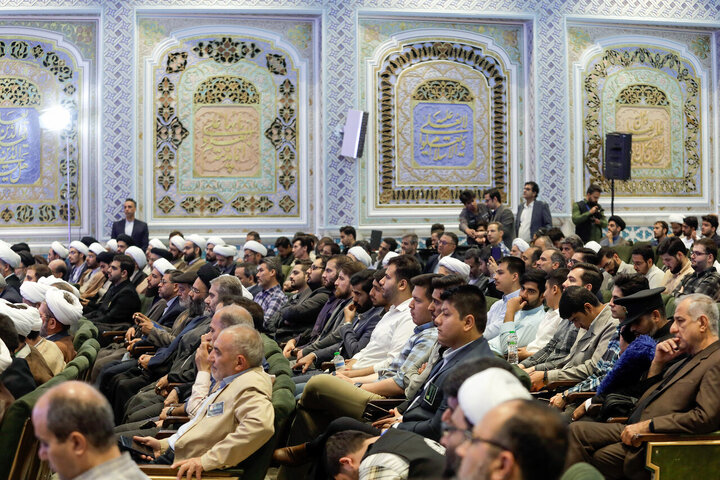 تقرير مصور/ افتتاح مؤتمر الإمام الرضا(ع) الدولي ومشاركة مفكرين من 21 دولة