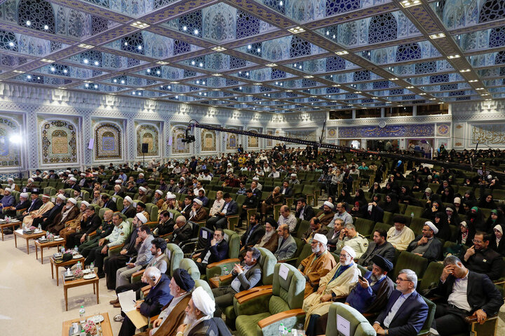 تقرير مصور/ افتتاح مؤتمر الإمام الرضا(ع) الدولي ومشاركة مفكرين من 21 دولة