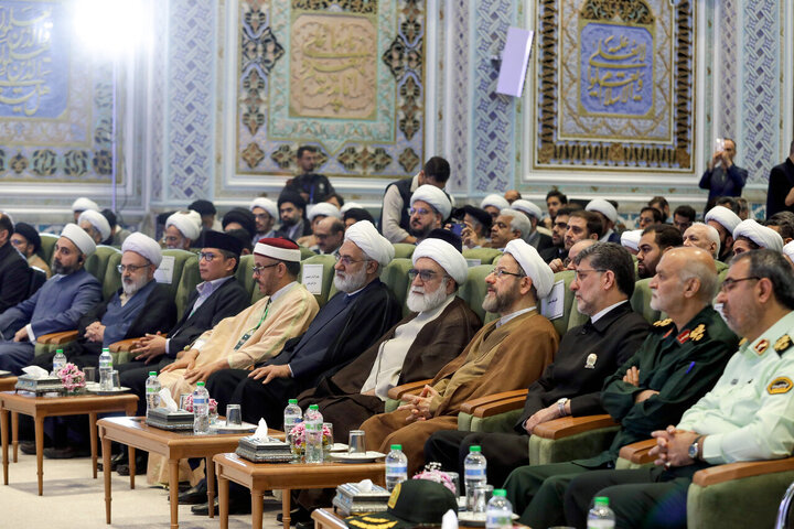 تقرير مصور/ افتتاح مؤتمر الإمام الرضا(ع) الدولي ومشاركة مفكرين من 21 دولة