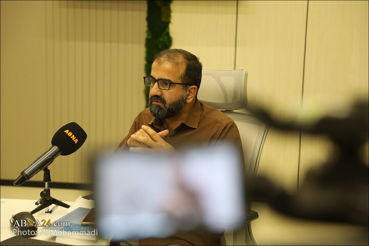 Photos: Special session on "Evolution of Law and Politics Knowledge in Seminary" held at ABNA News Agency