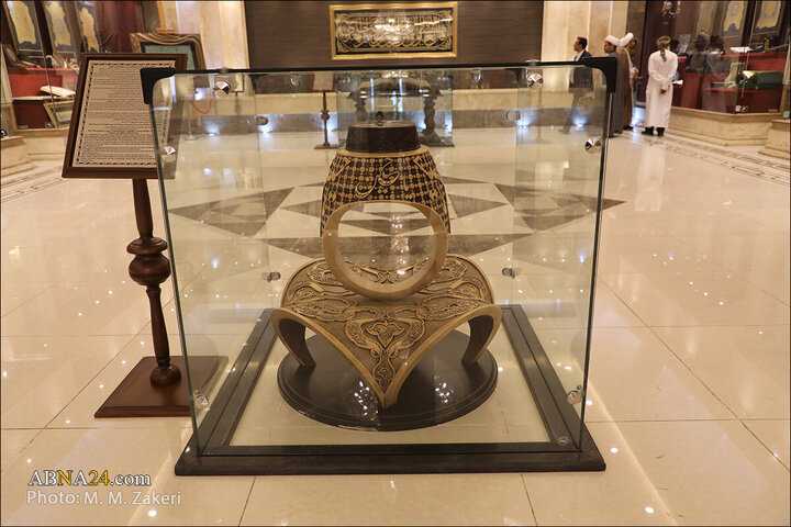 Photos: "WikiShia" managers, researchers visit Imam Ali Museum in Qom
