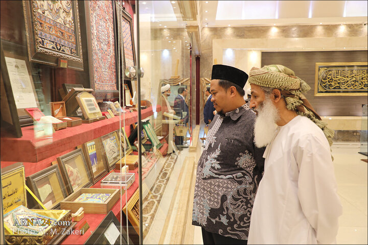 Photos: "WikiShia" managers, researchers visit Imam Ali Museum in Qom