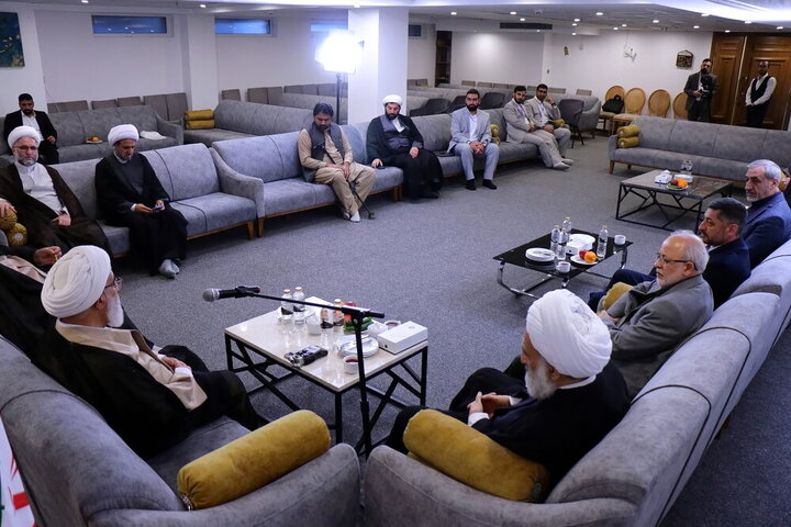 دیدار میهمانان همایش بین‌المللی یکصدمین سال حوزه با آیت‌الله شب‌زنده‌دار