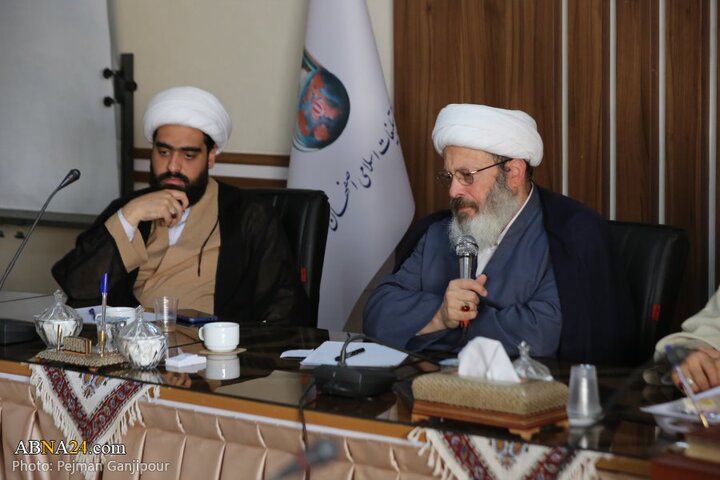 گزارش تصویری | نشست هم اندیشی و تجربه نوردی فعالان قرآنی اصفهان