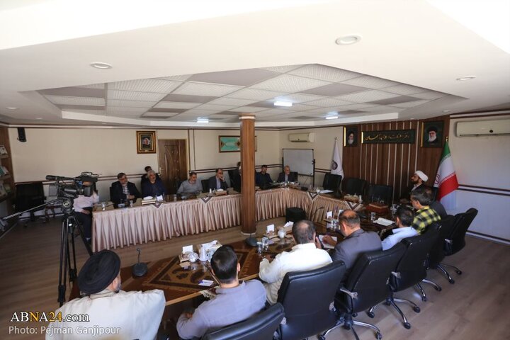 نشست هم اندیشی و تجربه نوردی فعالان قرآنی اصفهان