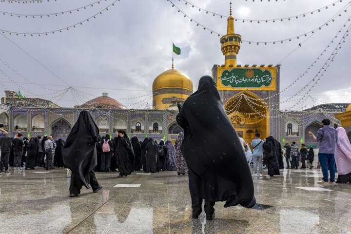 تصاویر | امروز؛  حال و هوای بارانی حرم مطهر حضرت رضا(ع)