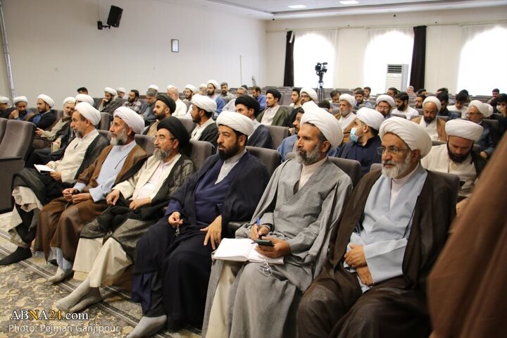 Raporê Wêneyan | Konferansa serhêl ji bo Sadsalî ya Vegerandina Nû ya Xwendegeha Feqîhî ya Qom bi Şêweya Online li Êsfehan