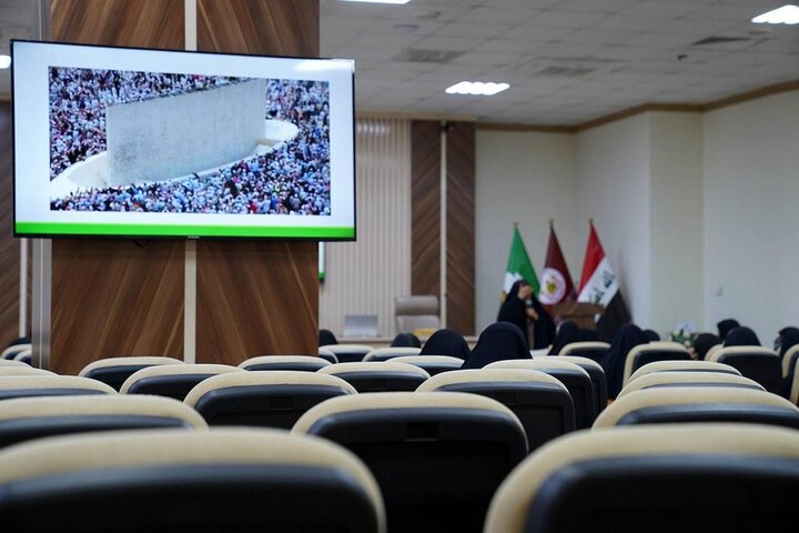 اختتام دورة مكثفة نسوية حول تعليم مناسك الحج بكربلاء