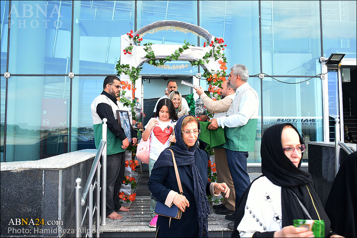 گزارش تصویری | حضور خادمیاران رضوی گیلان در فرودگاه رشت