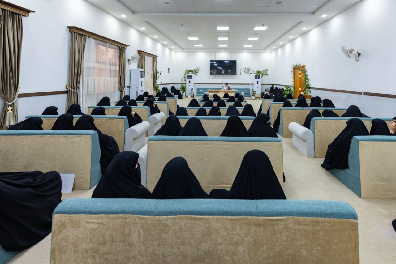 Women's Al-Kafeel schools division concludes 2nd day activities of Banat al-Aqeedah Camp