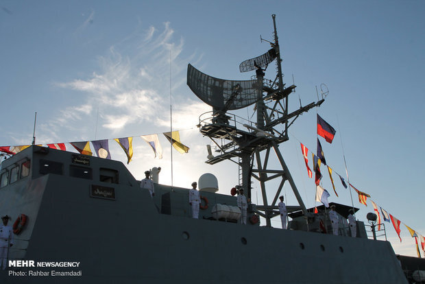 Iran's navy commander announces 12-missile upgrade for Sahand destroyer