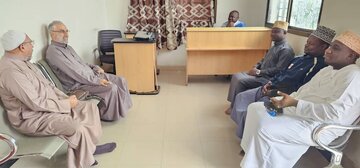 Dkt. Ali Taqavi Afanya Ziara Muhimu katika Shule ya Mustafa, Tanga – Tanzania + Picha