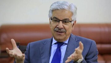 پاکستان جوابی کارروائی میں بھارتی فوجی تنصیبات کو نشانہ بنائے گا، خواجہ آصف