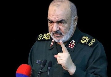 "Hişyariya tund ji Fermandarê Sepahê pasdaran bo dijminan/ Xeta nekin!"