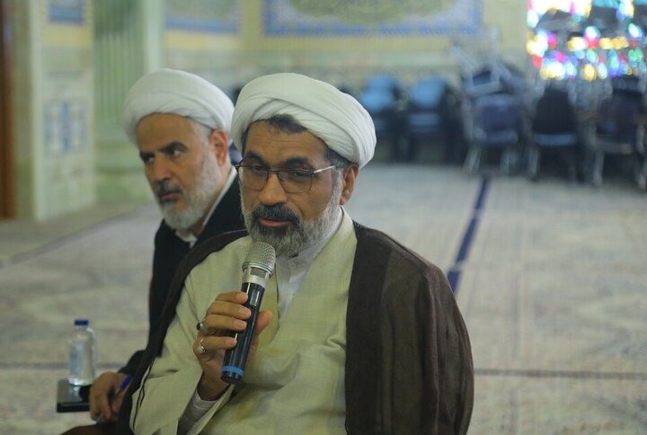 نشست علمی «عرفان در سده اخیر حوزه قم» در همایش یکصدمین سالگشت بازتأسیس حوزه علمیه قم