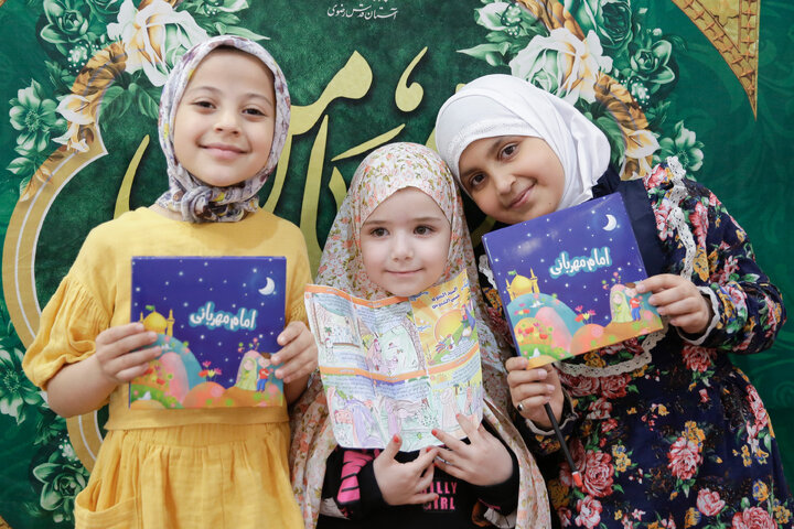 تقرير مصور/ انعقاد مؤتمر أسرة الکرامة العائلي في حرم الإمام الرضا (ع)