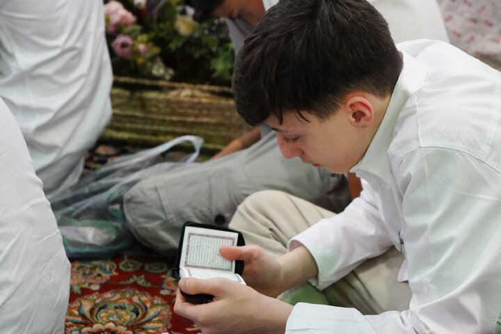 تقرير مصور/ حفل تکلیف الیافعین السوریین في الحرم الرضوي الشریف