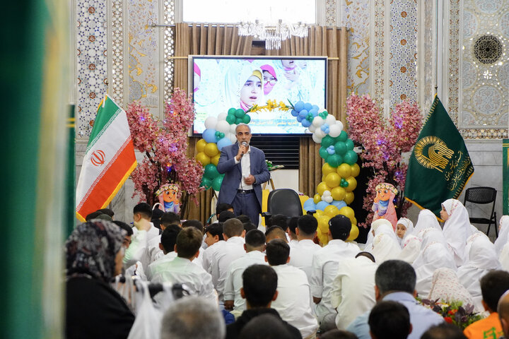 تقرير مصور/ حفل تکلیف الیافعین السوریین في الحرم الرضوي الشریف