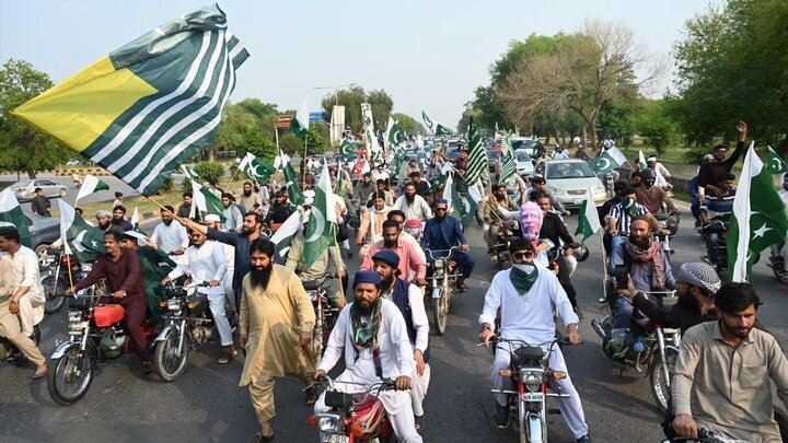 بھارت کی جارحیت کے بعد اسلام آباد میں عوامی مظاہرے