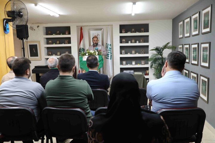 "Reportaja wêneyî | Civîna helbestê 'Samin El-Hucec Îmam Riza (s.x)' li paytexta Lubnanê (Beyrût)"