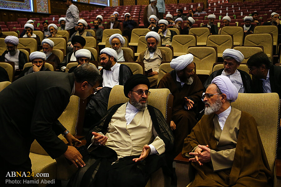 گزارش تصویری | حاشیههای همایش تخصصی «حوزه و بین الملل» در قم گزارش تصویری | حاشیههای همایش تخصصی «حوزه و بین الملل» در قم